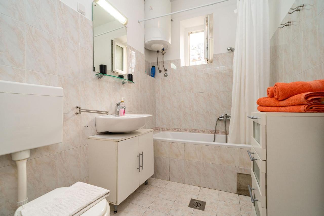 Apartments Sisic ดูบรอฟนิก ภายนอก รูปภาพ